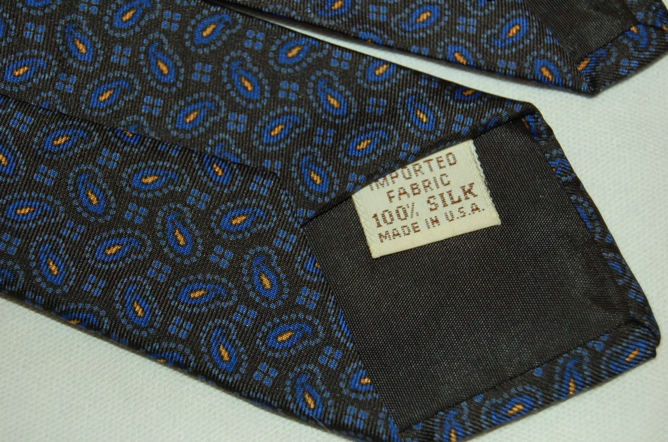 Vintage John Henry Navy Blue Paisley Skinny Silk Tie Made in USA - Image 4 of 4