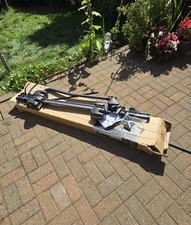 Bike Roof Mount Rack 710 From Halfords Key lock New In Box Heavy Duty 2-3 Day Uk