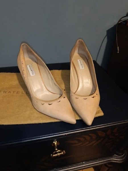 Women Fratelli Rossetti Heels Beige Nubuck 37.5