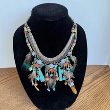 Southwestern western Silvertone Statement Feather Beaded Collar Necklace fringe