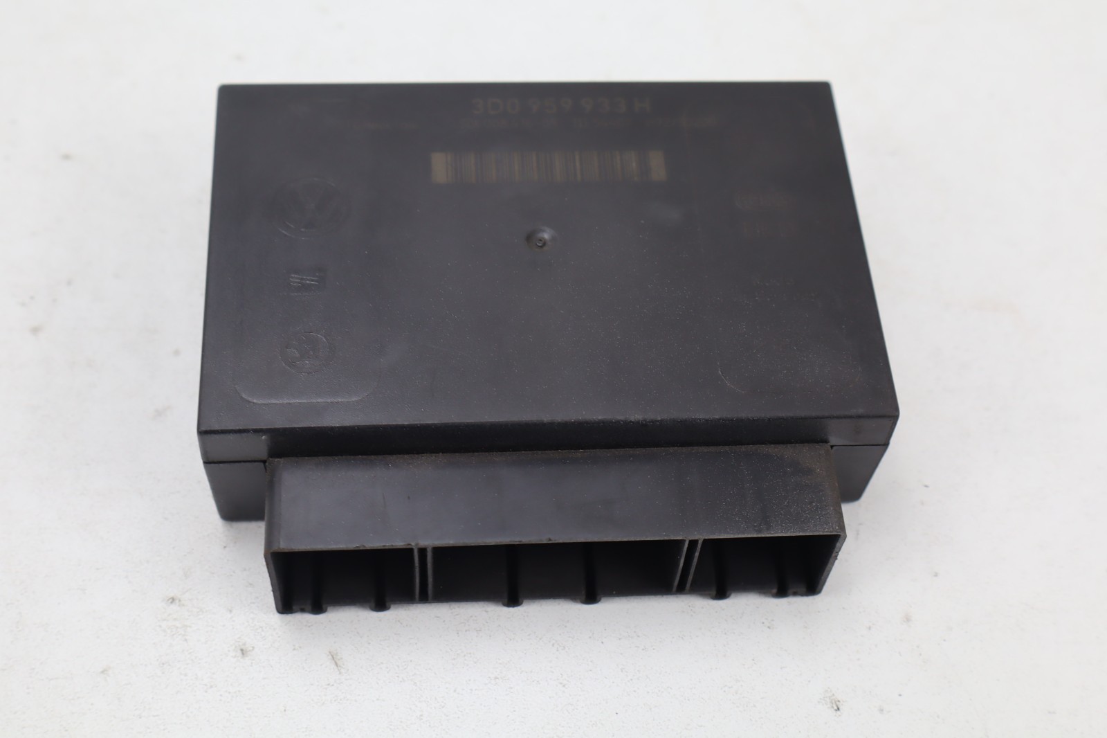 2006-2012 Bentley Continental Comfort Body Control Module 3D0959933H OEM