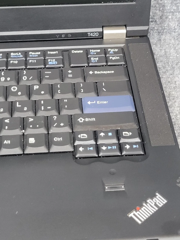 Ноутбук Lenovo ThinkPad T420 — Intel i5 2-го поколения, без RAM, без жесткого диска, без аккумулятора - Изображение 4 из 4