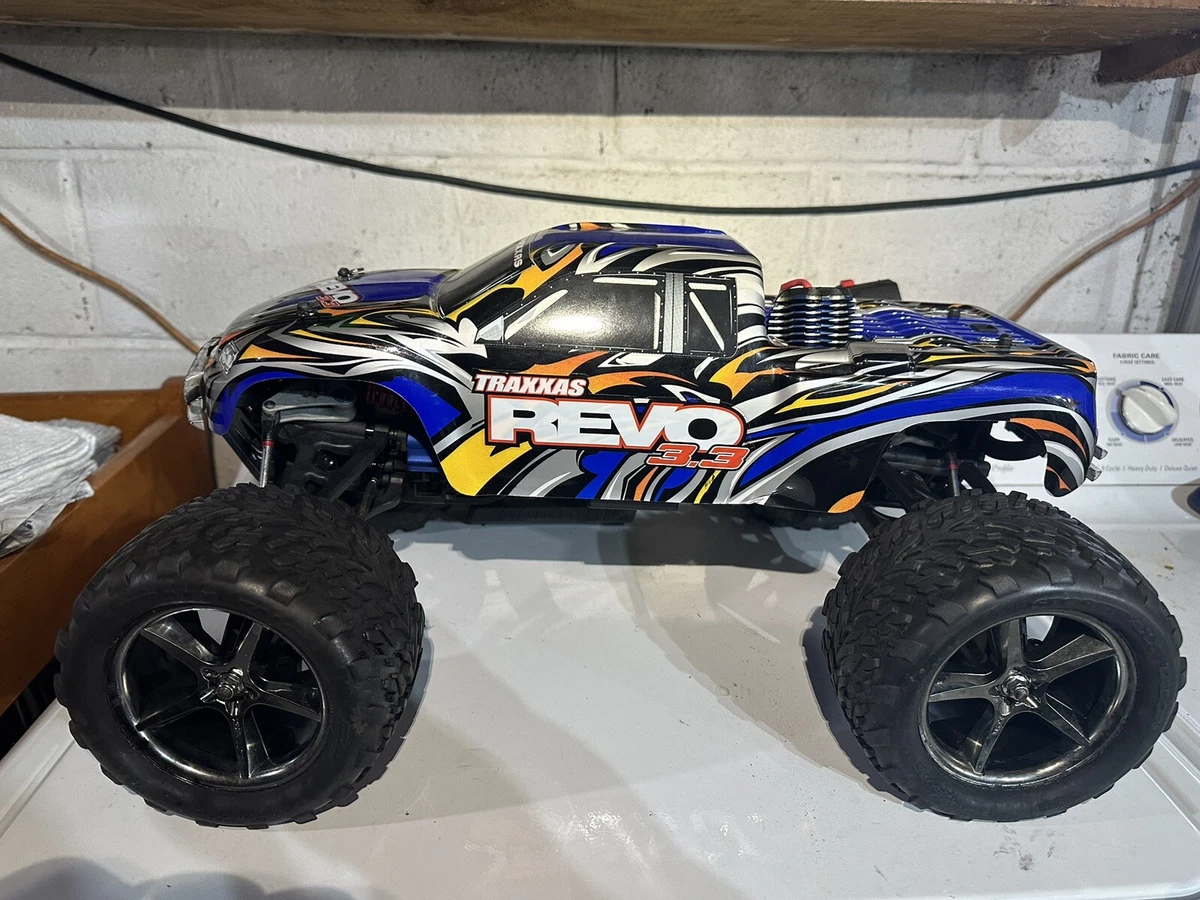 Preços baixos em Modelo RC Traxxas Revo 3.3 Carros, caminhões e