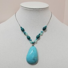 Beautiful Silver tone Statement Necklace Faux Turquoise Bead Wire Chain 19.5"