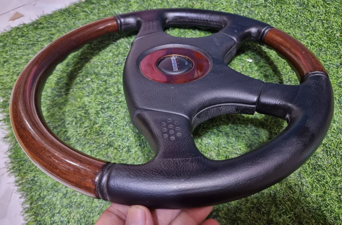 MOMO Steering Wheel OLYMPIC Wood Leather 360mm TYP MAL 36 MOMO Steering Wheel OLYMPIC Wood Leather 360mm TYP MAL 36