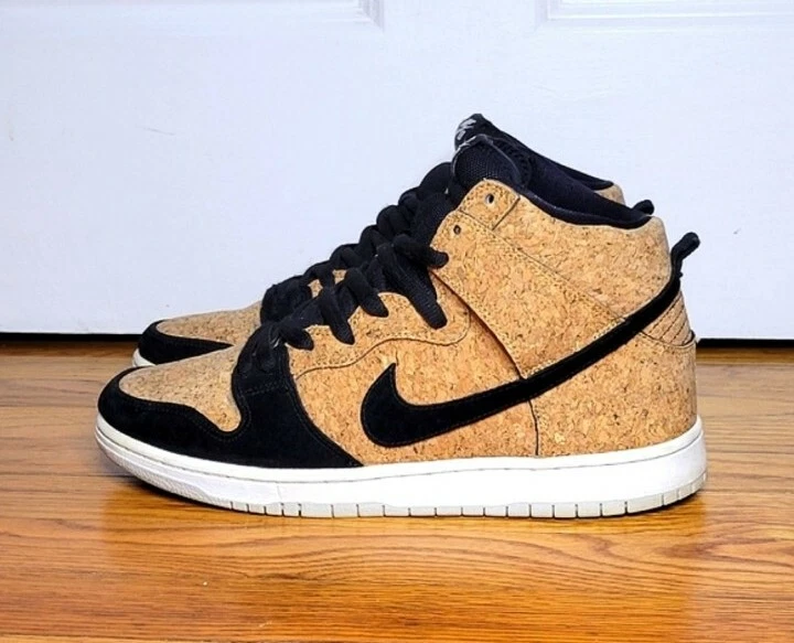 Size 10.5 - Nike SB Dunk High Premium Cork 2015