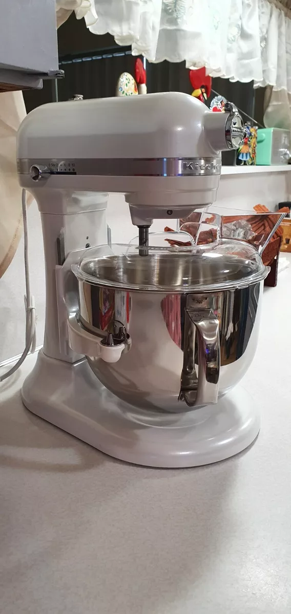 KitchenAid Pro Line 7 Qt Bowl-Lift Stand Mixer (Pearl White) - with Accessories