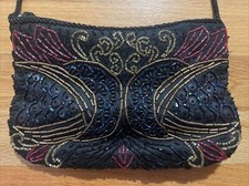 VINTAGE HANDMADE BEADED EVENING BAG