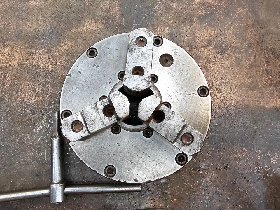 Mandril de torno Buck 8" 3 mordazas ajustable L0 montaje 2083R 2 piezas mordazas 2,25" centro Foto 2 de 4