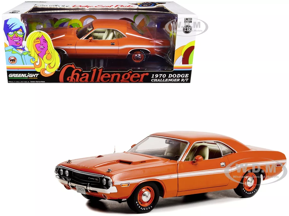 1970 DODGE CHALLENGER R T GO MANGO ORANGE 1 18 DIECAST MODEL