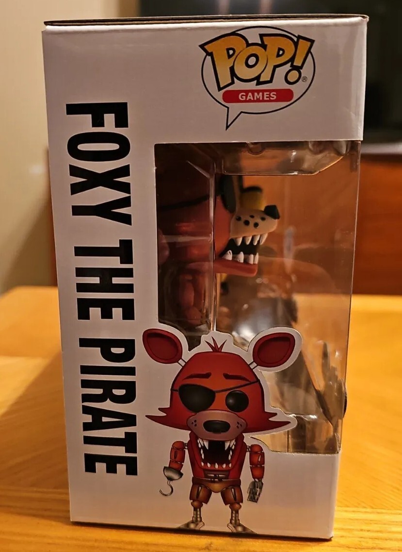 Five Nights at Freddys 2Pack Foxy N Freddy F.Y.E Exclusive