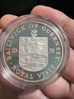 GUERNSEY 25 PENCE (CROWN SIZE) 1978 UNC KM#32 Royal Visit