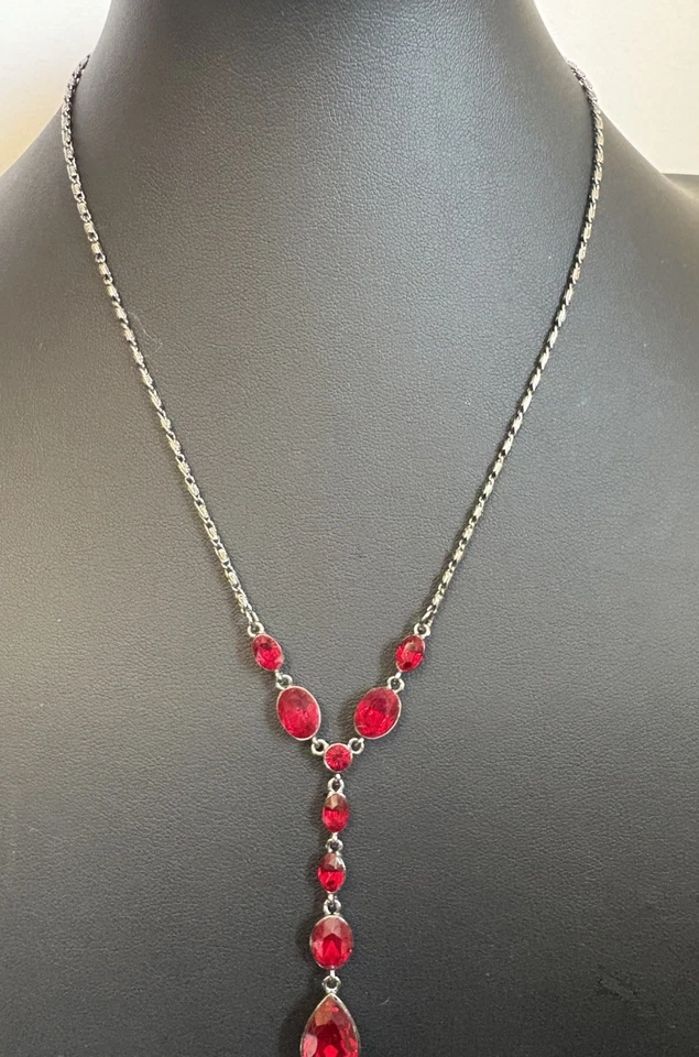 Collar Givenchy Y Gota Vidrio Rojo Tiendas Hematita Firmado Foto 2 de 4