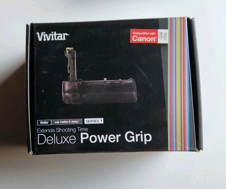 Empuñadura eléctrica Vivitar Deluxe para cámaras réflex digitales Canon 80d y 70d Foto 3 de 3