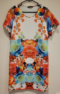 Just Love Women's 2X/XL Short Sleeve Pullover Flowered Dress.  Poly Spandex
