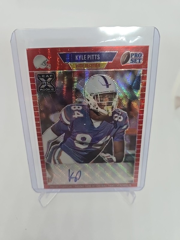2021 Leaf Pro Set Metal - 1989 Autographs Kyle Pitts #PA-KP1 Red Wave /10