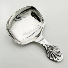 GEORGIAN STYLE CADDY SPOON STERLING SILVER GEORGE V Sheffield 1920 Cooper Bros