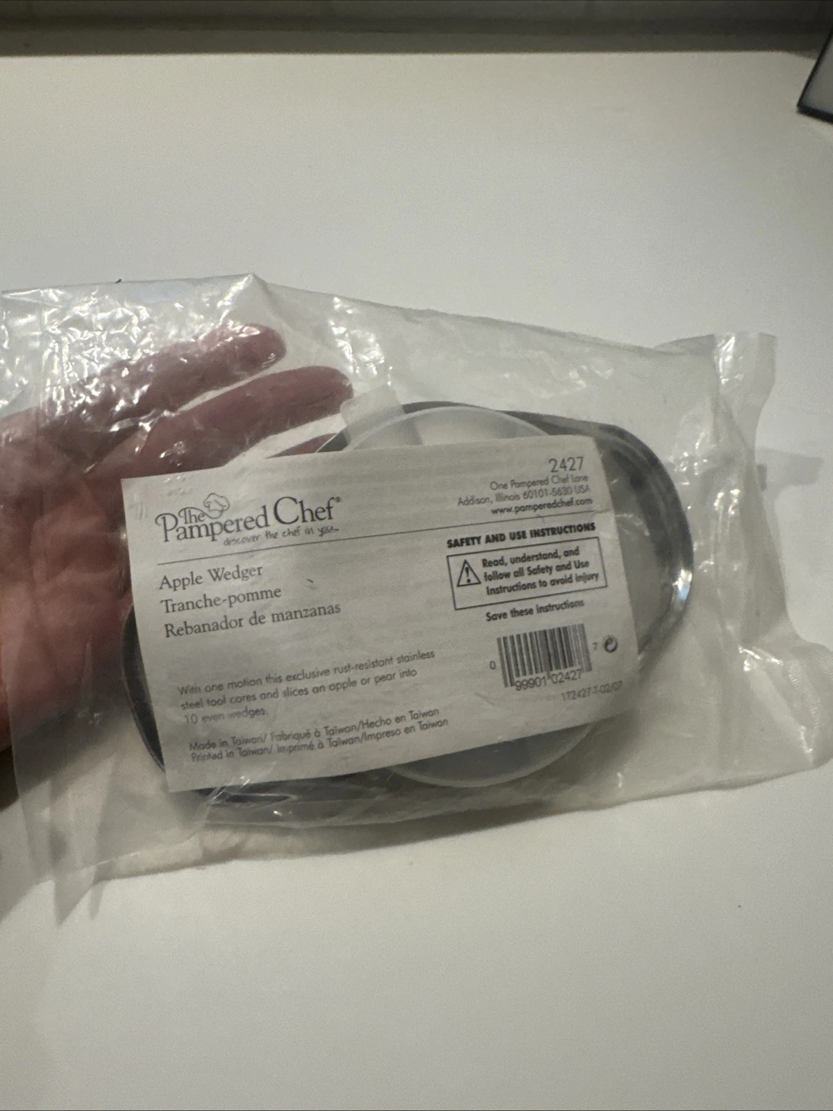 Pampered Chef Apple Wedger Corer Slicer Stainless Steel Cutter & Cover #2427 NEW
Opens in a new wind