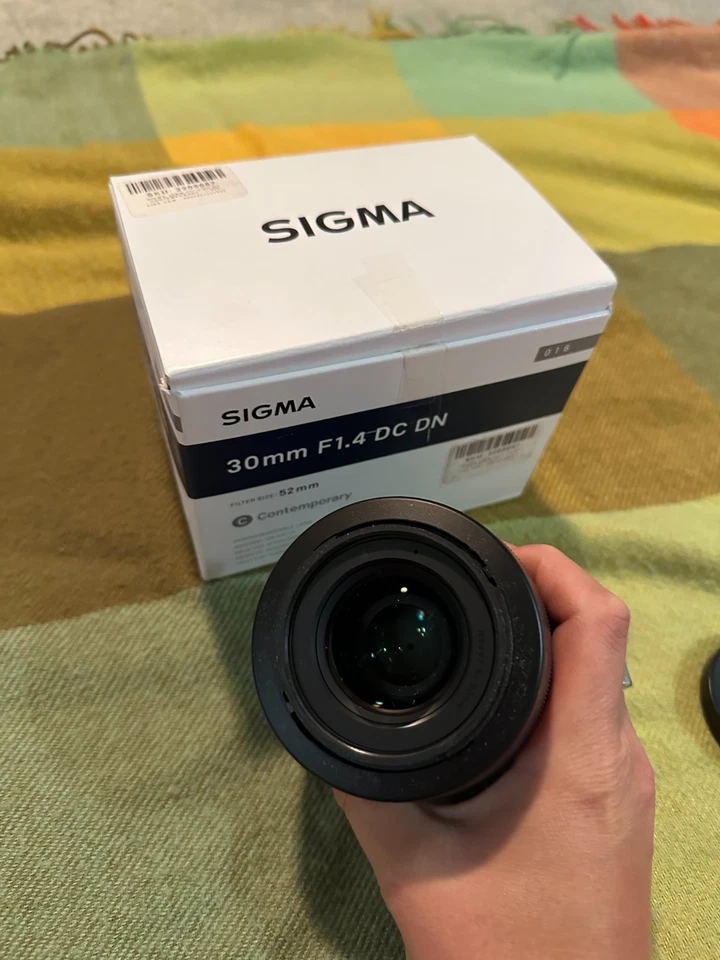 Sigma 302963 30mm F/1.4 DN Contemporary Lens - Image 2 of 4