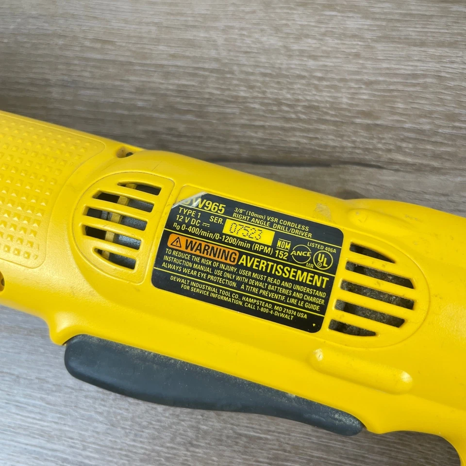 Broca/drive DeWalt DW965 3/8" 12V sem fio ângulo reto com estojo/bateria/carregador - Imagem 4 de 4