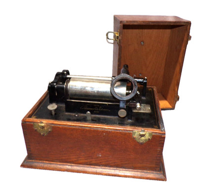 EDISON STANDARD MODEL A CYLINDER PHONOGRAPH EARLY 4 LATCH SQUARE CASE STANDARD