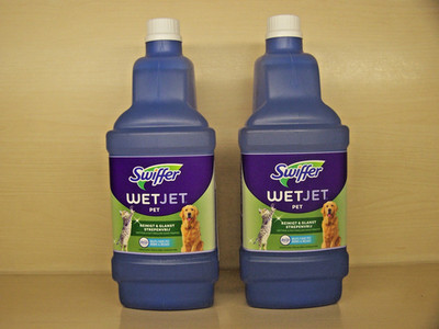    2x 1,25 Liter Swiffer Wetjet PET Reinigungslösung speziell für Tierhalter