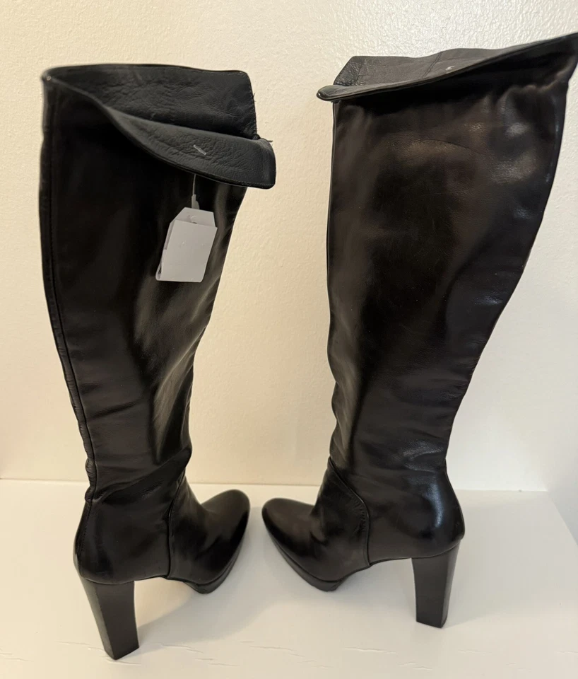 Stuart Weitzman Women Black Leather Boots Sz 7 EUC - Image 4 of 4