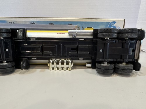 1998 SHELL 6th IN A SERIES FORMULA SHELL TANKER CHROME EDITION MINT - Picture 8 of 17