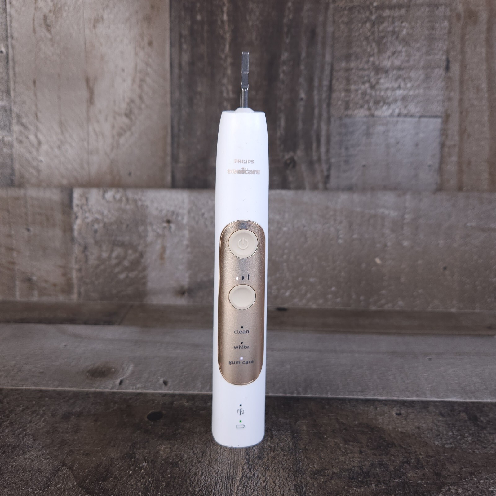 Philips Sonicare HX751G White Rechargeable Electric Toothbrush Handle