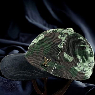 LOUIS VUITTON Initial Casquette camouflage Unisex Cap Size 58 USED 