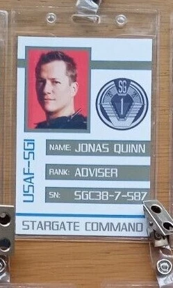 Stargate Movie - SG-1 - Atlantis Crew - Clip-on ID Photo Pass Badge Set Prop - Picture 23 of 34