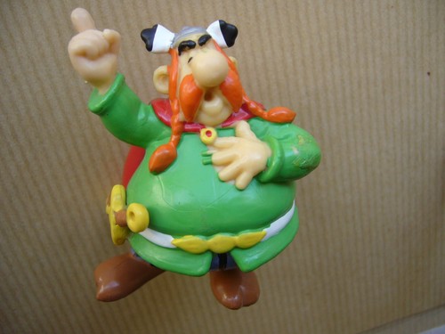 Plastoy Asterix - Figurina Abraracourcix Il Capo In Resina, 6 Cm, Dipinta A Mano, Collezione Ufficiale