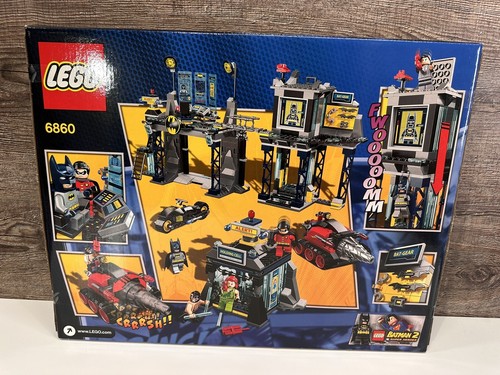 LEGO DC Universe Super Heroes 6860 Batman La Batcaverna -2012 Set ritirato sigillato - Foto 3 di 8