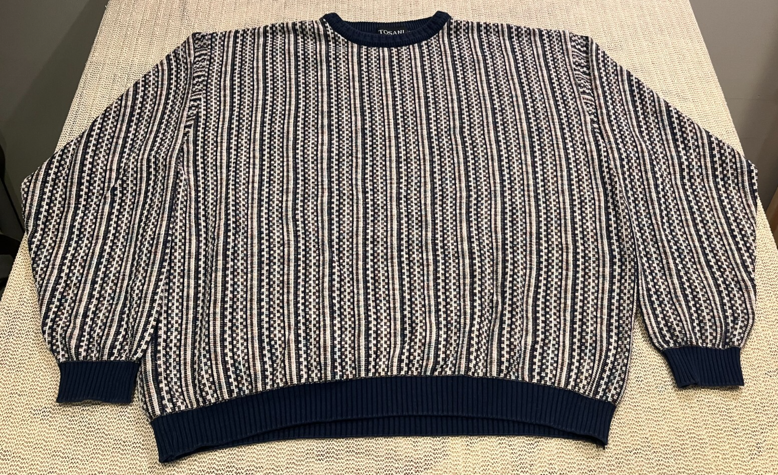 Foto 1 di 8