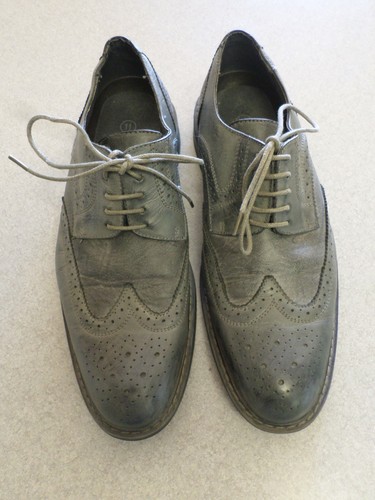 Original Penguin gray leather, wingtip 