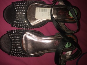 size 1 high heel girl shoes