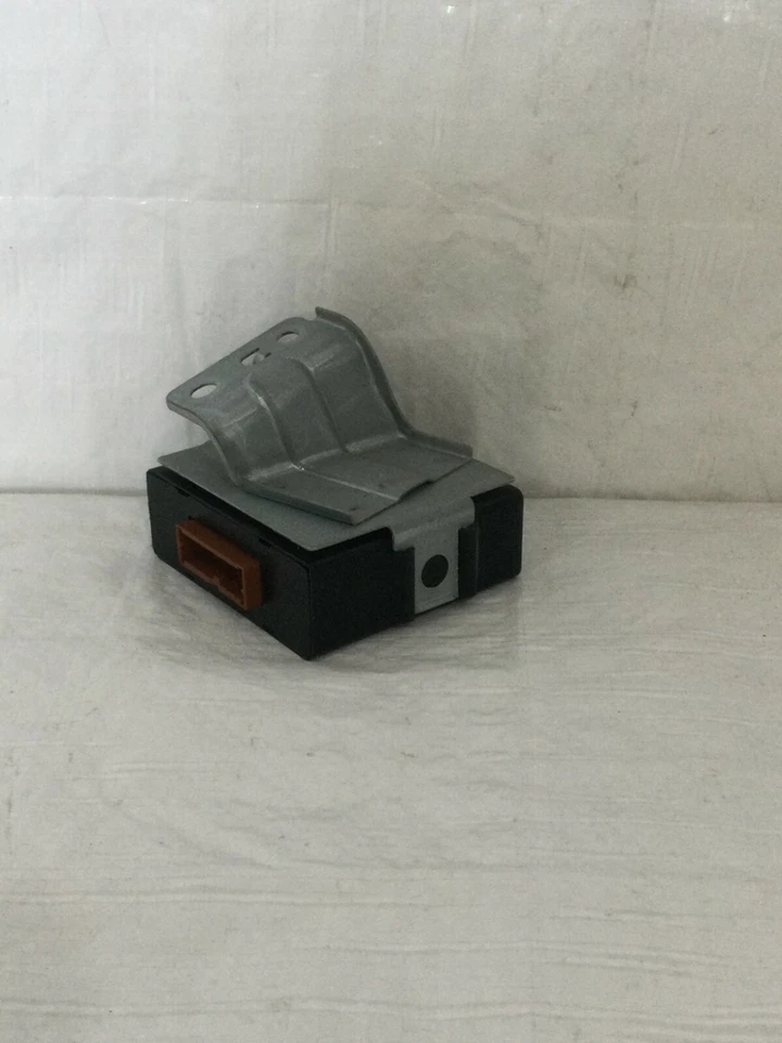 Nissan Xterra 2001 módulo de control de crucero OEM 18930-7Z500 Foto 4 de 4