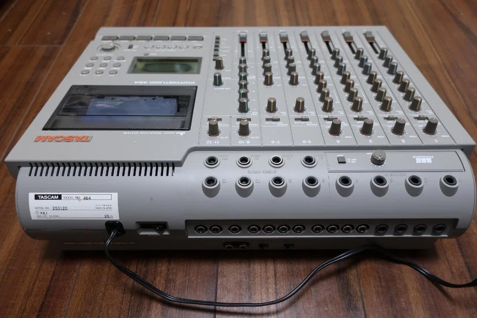 TASCAM PORTASTUDIO 464 Multi-track Recorder - Image 4 of 4