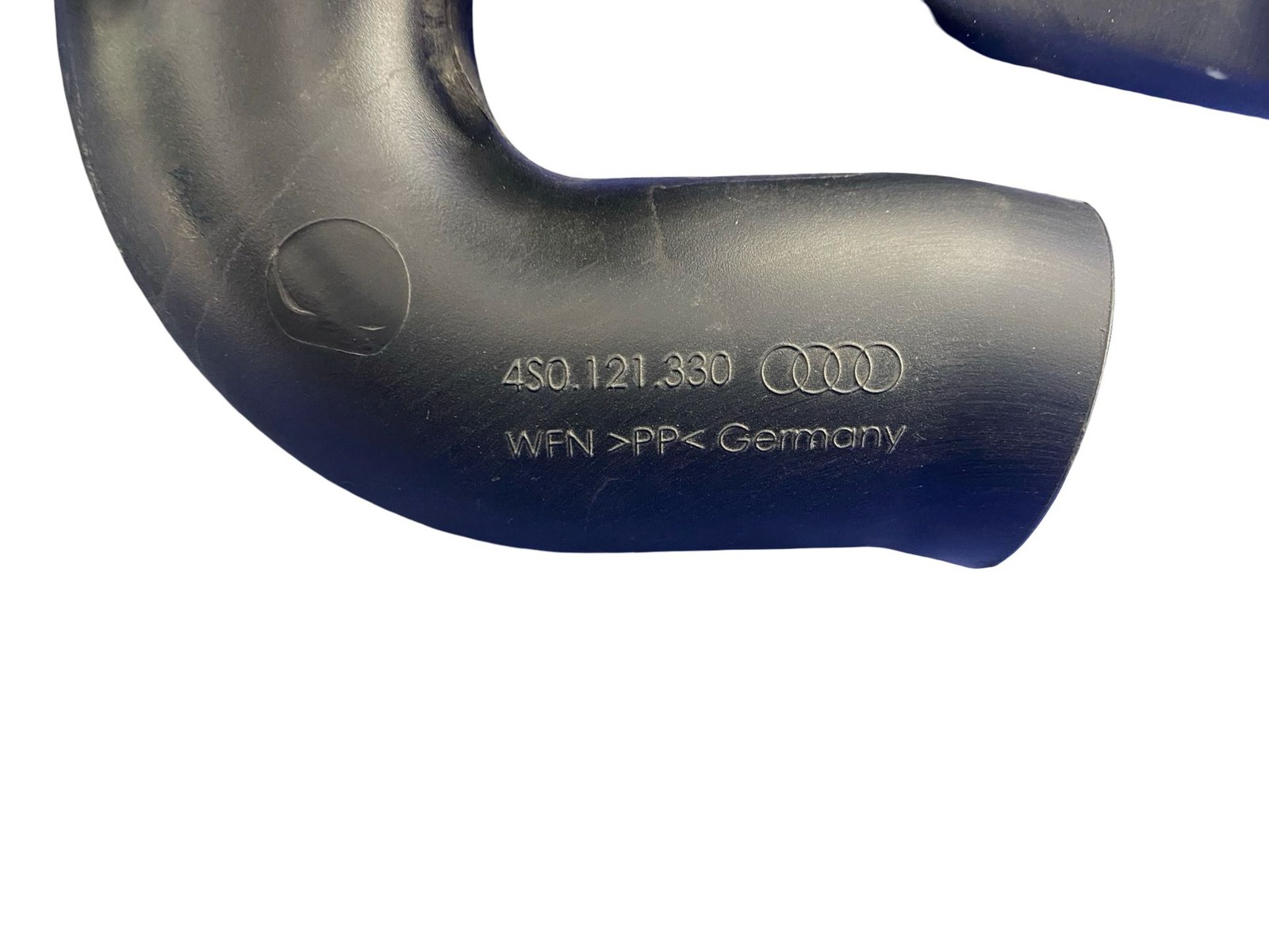 2017-2023 AUDI R8 REAR RIGHT INTAKE AIR GUIDE COVER PANEL 4S0121330 4S7121334
