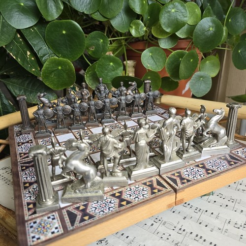 Vintage Greek Mythology Chess Pieces Metal Bronze & Silver Colour Complete - Picture 21 of 22