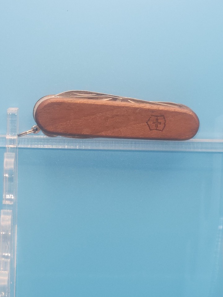 A classic Victorinox Huntsman — the OG Swiss Army knife with scissors, saw, and 15 tools — vintage EDC that's genuinely timeless and giftable.