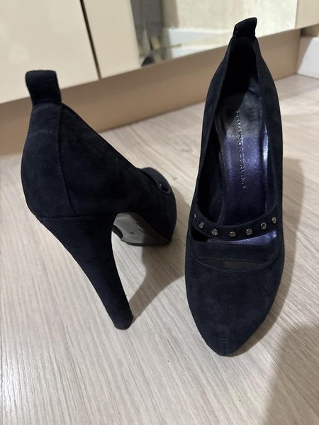 Women Ermanno Scervino Heels Black Suede 37.5