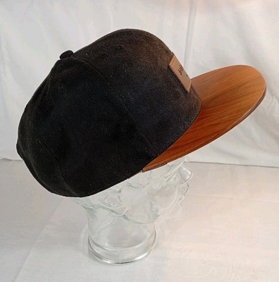 Selimo H / SeimoH Snapback Cap mit Holzschirm Schwarz Pinguin Lederpatch ab 55cm