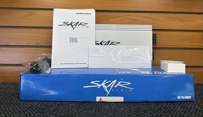 SKAR AUDIO RP-75.4ABM 4 -CHANNEL 500 WATT RMS CLASS AB MARINE AMPLIFIER