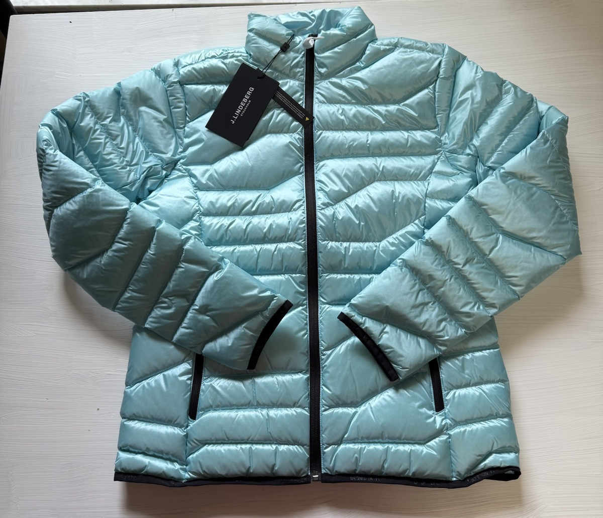 J.LINDEBERG CLIFF LIGHT DOWN JACKET WOMEN'S Golf Ski MEDIUM