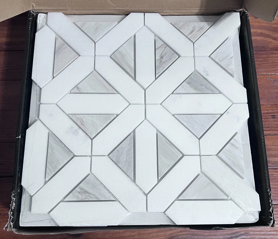 Azulejo de mosaico de mármol pulido MSI Angora patrón geométrico 12" x 12" (10 pies cuadrados/estuche) Foto 2 de 4