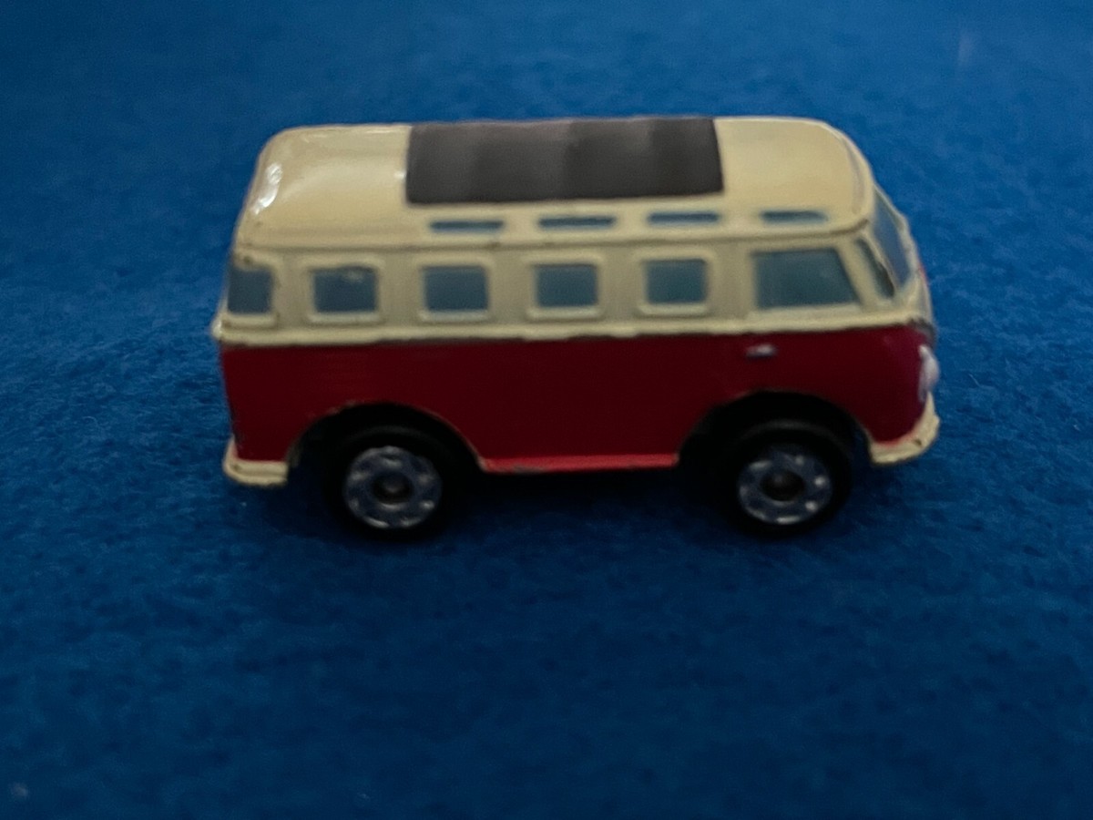 MicroMachines マイクロマシーンズ　volkswagen Vintage Micro Machines Volkswagen VW Microbus Bus Red/White 1994