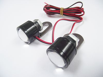 LED weiß Knopfbolzen mit Spiegelhalterung Halterungen x2 Taglauf Blitzlicht