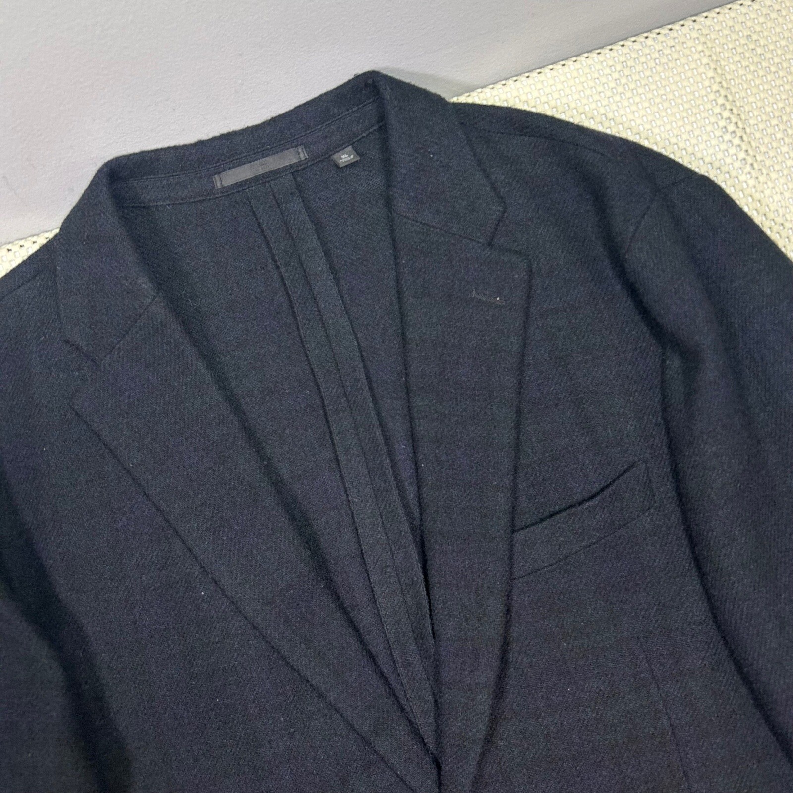 Picture 3 of 10