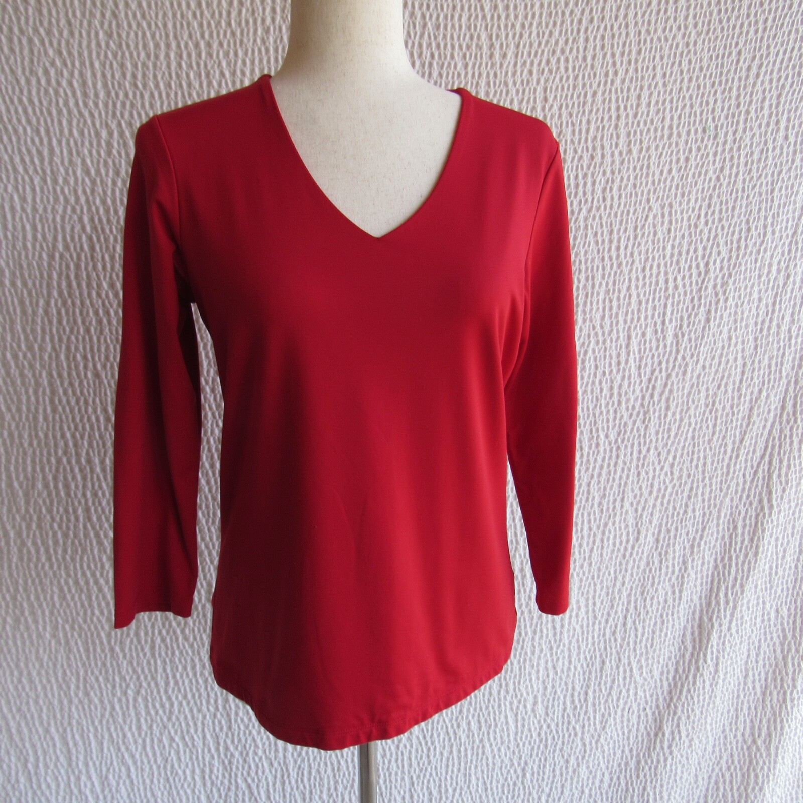 Solid Red Nylon Stretch Vneck Pullover Shirt top … - image 4